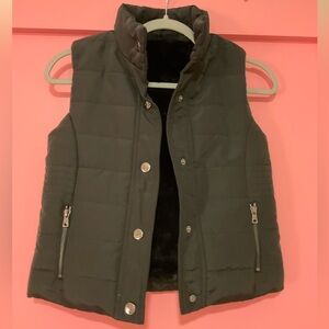 Mayoral Black Button Up Vest Girls Size 10 Faux Fur Interior